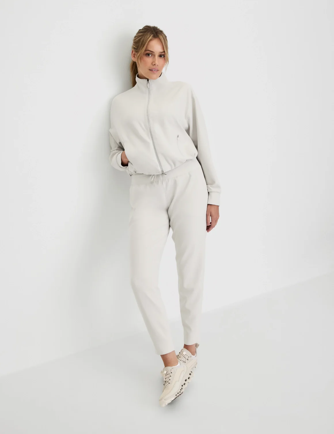 CloudCut™ Jogger - Image 4