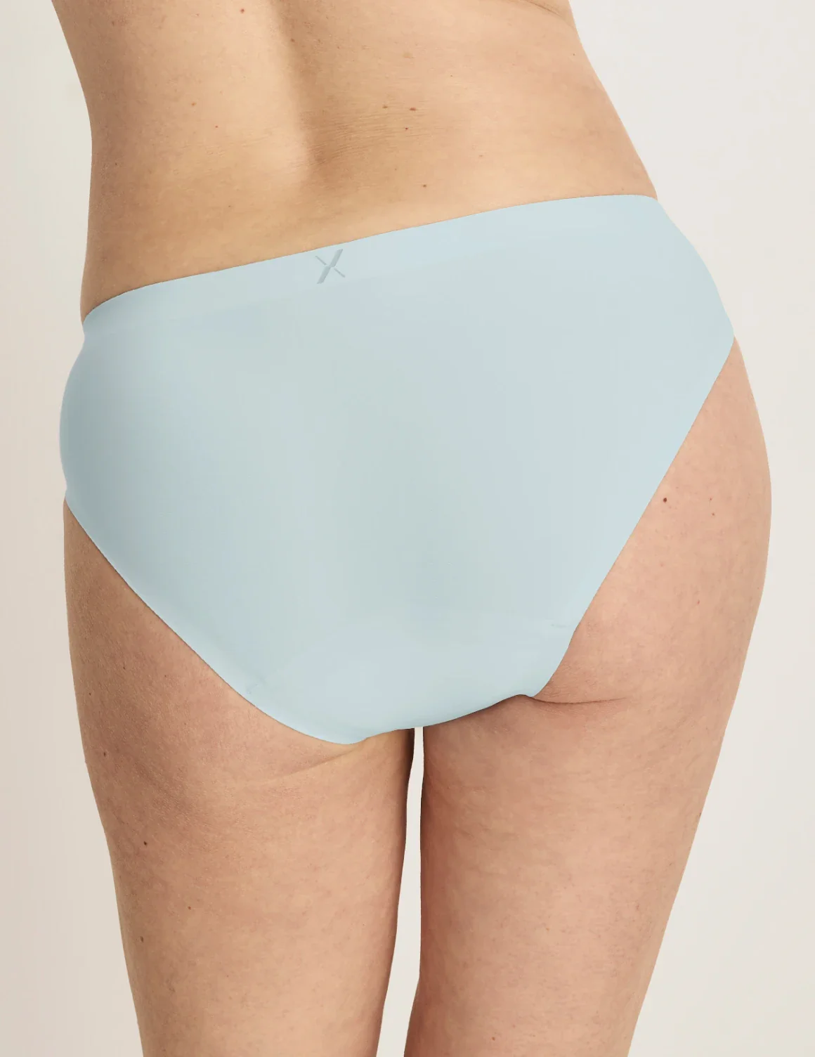 Essential No-Show Bikini - Image 23