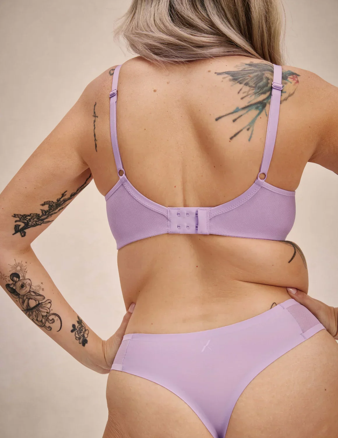 Mesh Deep V Bra - Image 36