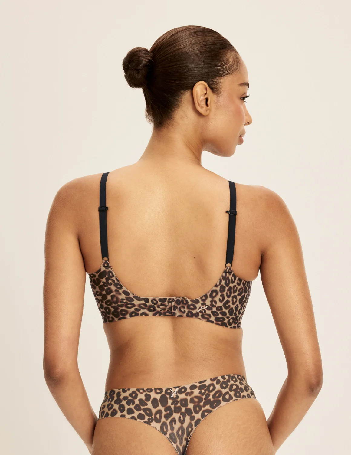 Revolution Scoop Bra - Last Call - Image 9