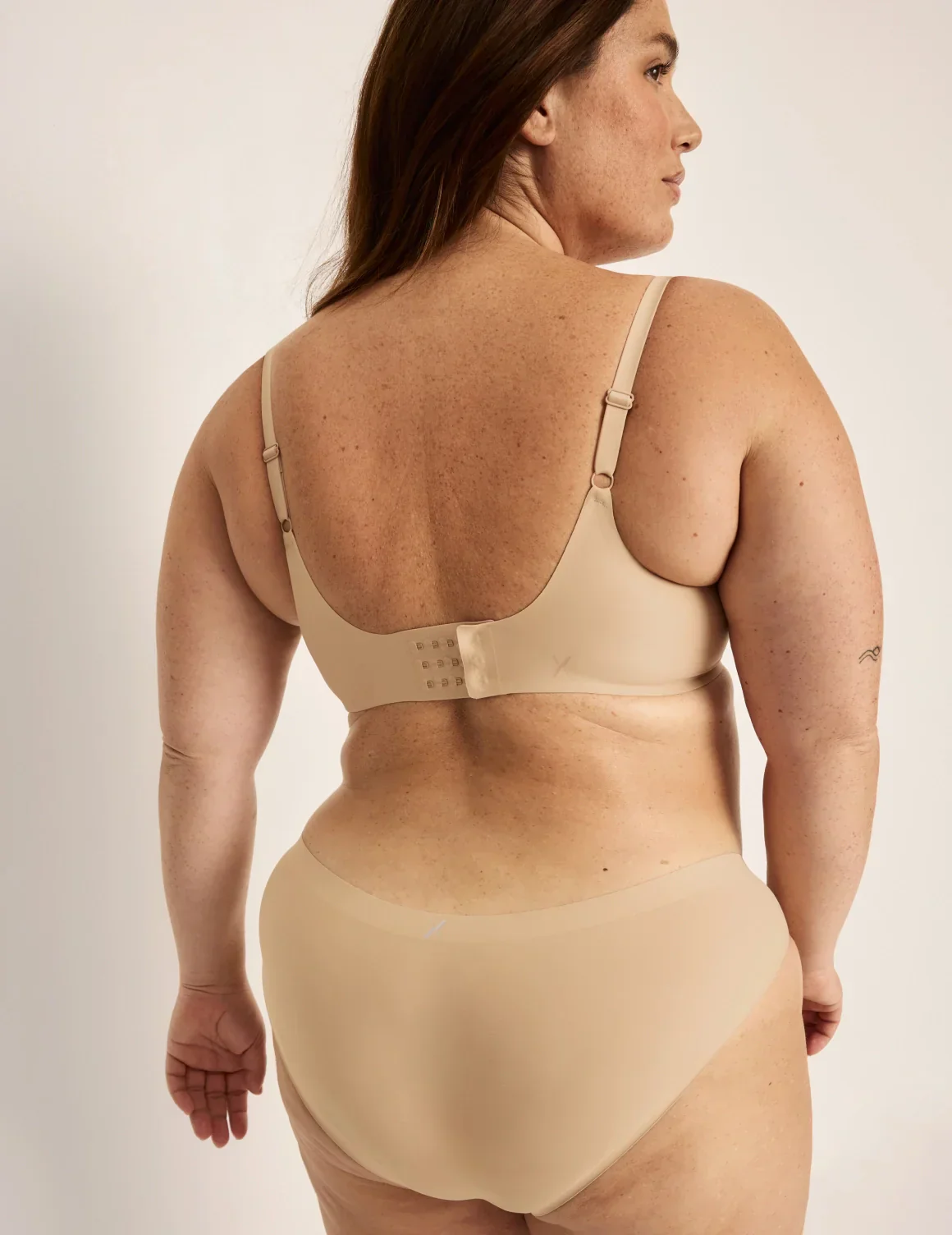 Revolution Shadow Mesh Bra - Image 16