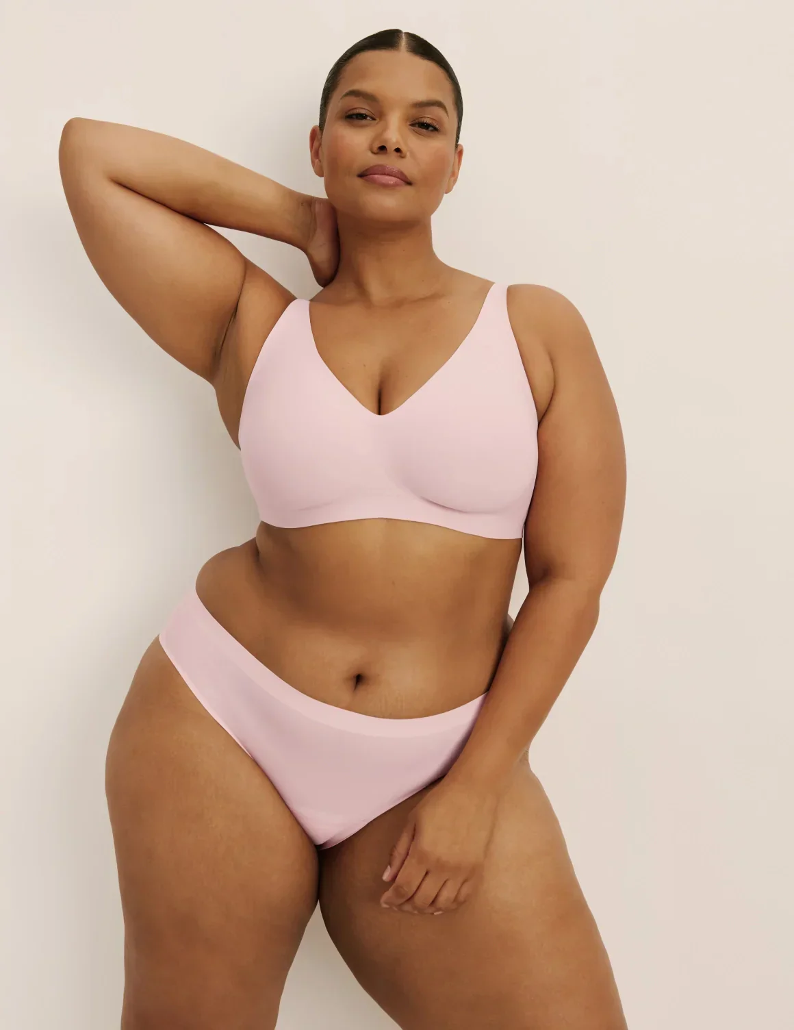 Revolution V-Neck Bra - Image 19