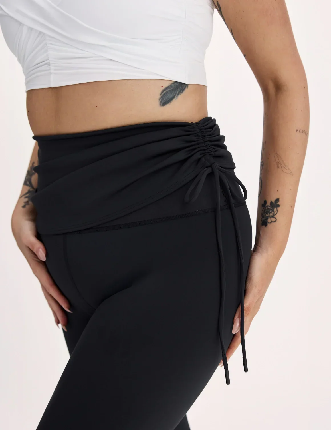 Studio Legging - Last Call - Image 10